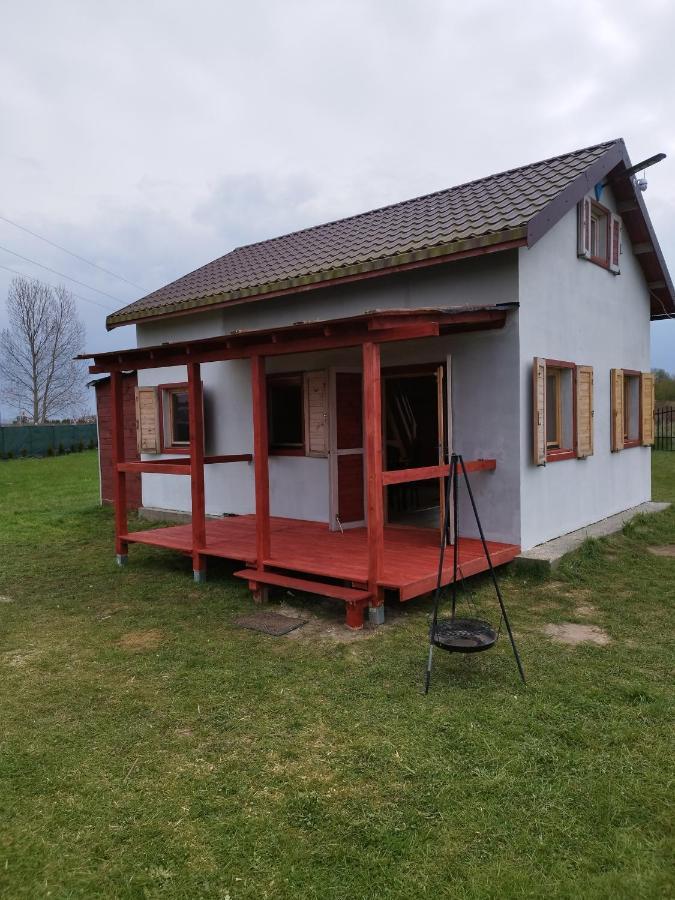 Domek Caloroczny Zastan Exterior foto